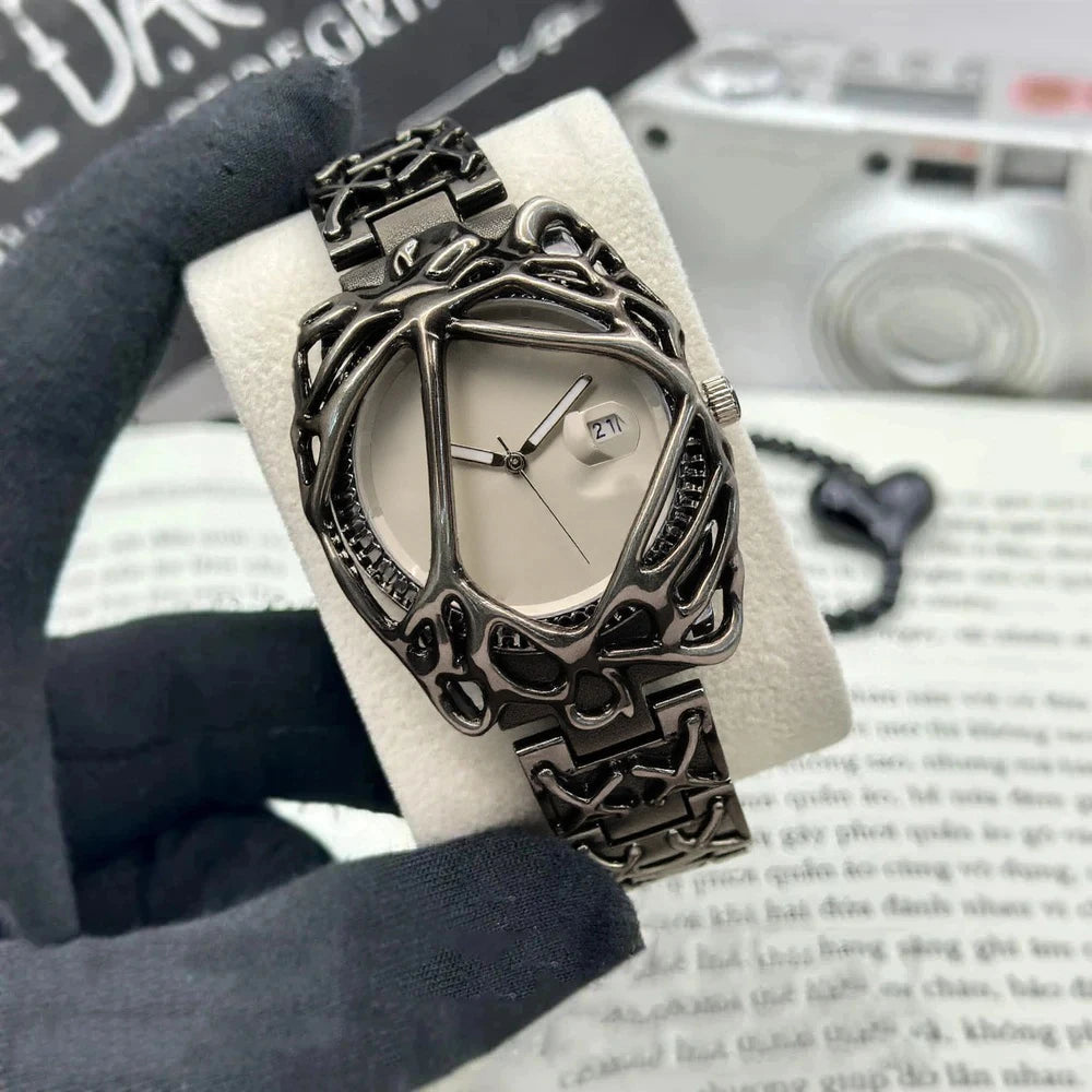 Green Devil Punk Eye Y2K Quartz Watch Men Alabaster Industries Carving Demon Claw Men Watch Unique Creative Men Medieval Clock