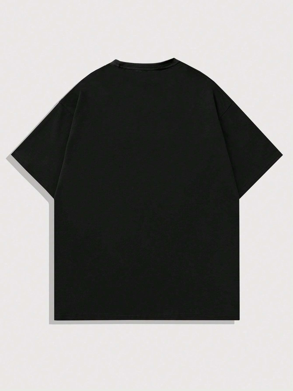 ROMWE MEN Anime Spring/Summer Casual Graphic Men Short Sleeved Y2K T-Shirt with Slogan/Character Print for Summer, School, Emo, 2000S Style